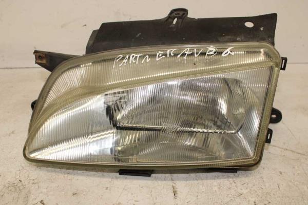 PHARE GAUCHE PEUGEOT PARTNER -2003 - Vue 1